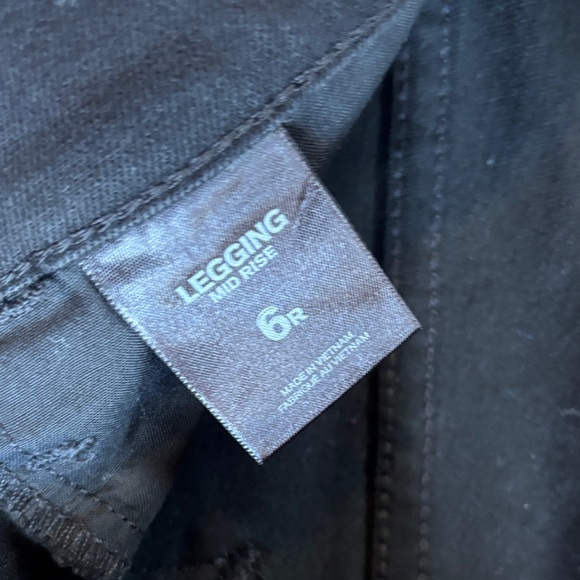 Express Black Ripped Jeans - Picture 3 of 10